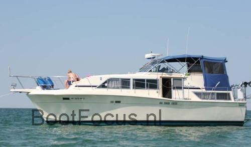 Chris Craft Catalina 38 specificaties